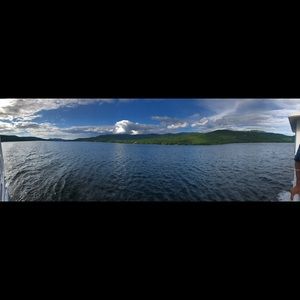 Meet your Posher, Zoha